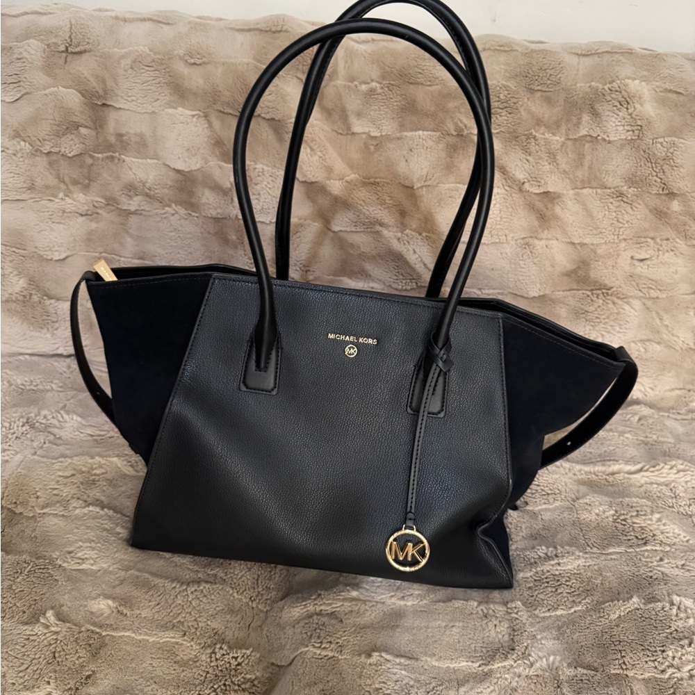 NEW Michael Kors Black and Gold Tote